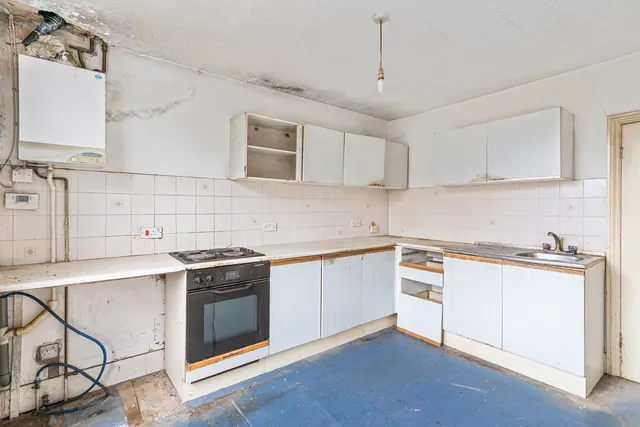 Lincoln Road, London, SE25, photo 1