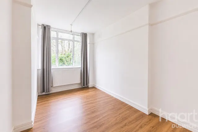 Lordship Lane, London, SE22, photo 3