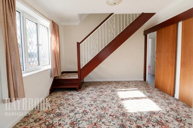 Melvinia Crescent, Wilthorpe, photo 2