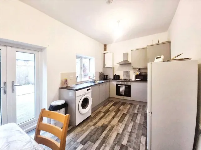 Photo 2 — Beckton Avenue, Tunstall, Stoke-on-Trent, Staffordshire, ST6