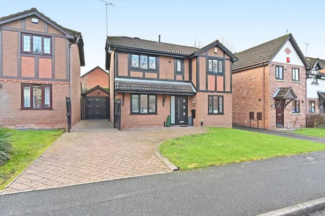 Danebower Road, Trentham, Stoke - On - Trent, photo 1