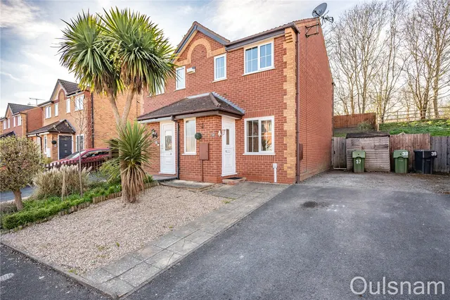Knowesley Close, Bromsgrove, Worcestershire, B60 2RG, photo 1