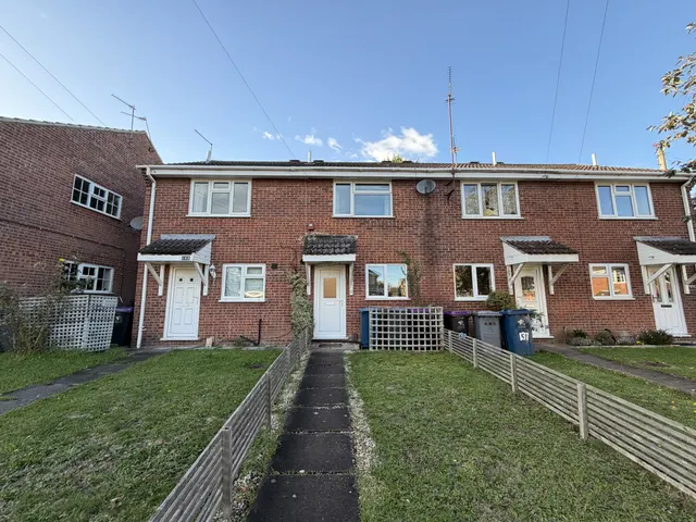 Langdale Grove, Bingham, NG13, photo 1