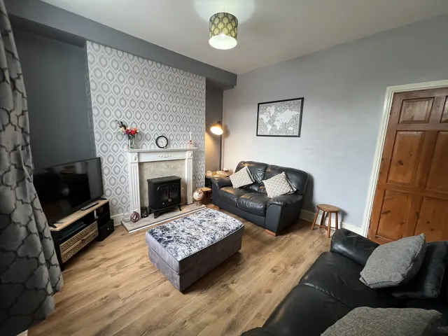 Summercroft Avenue, Barrow-upon-humber, DN19, photo 2