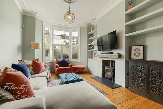 4 bedroom house, Windus Road, London, N16