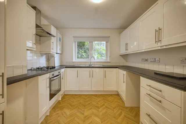 Dundonald Road, Broadstairs, CT10, photo 3