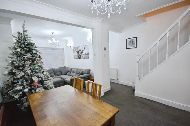 Burford Street, Hoddesdon, EN11, photo 2