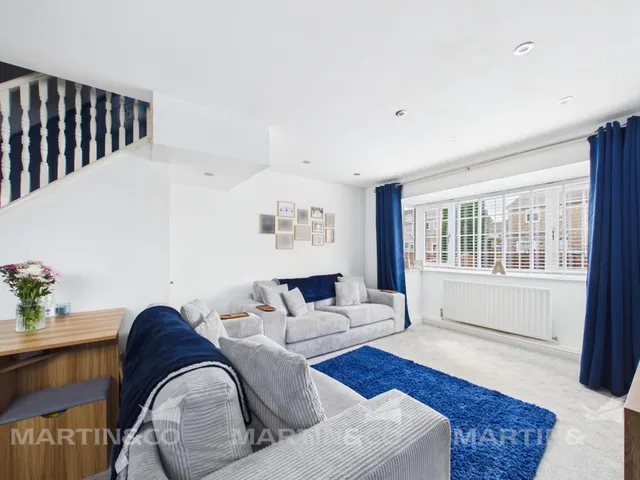 Askern, Doncaster, DN6, photo 2