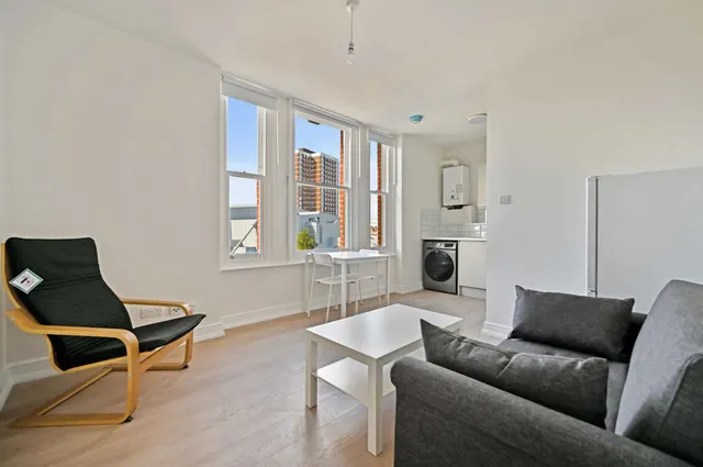 Richmond Way, West Kensington, W12, photo 3