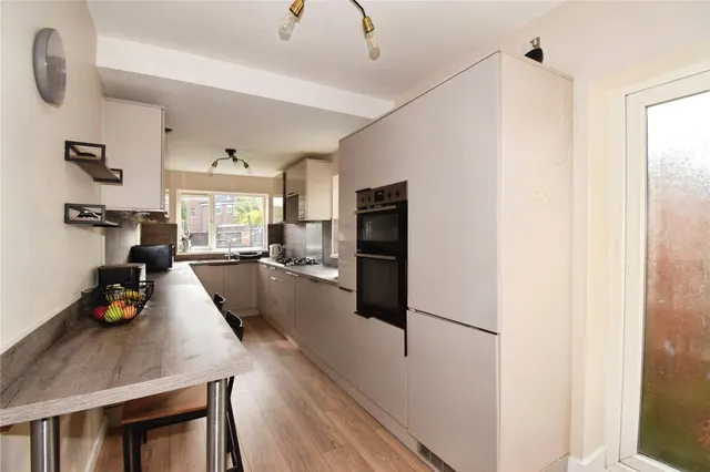 Torrington Close, Wigston, LE18, photo 3