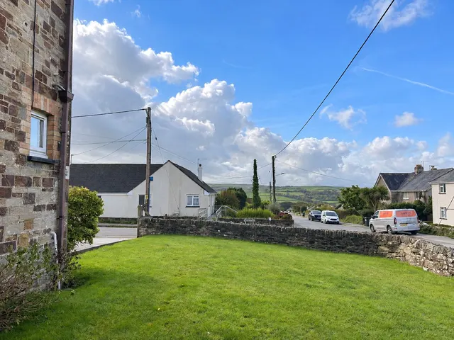 St. Marys Road, Bodmin, PL31, photo 2