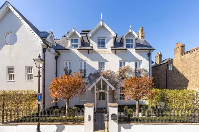 Church Street, Isleworth, TW7, photo 1
