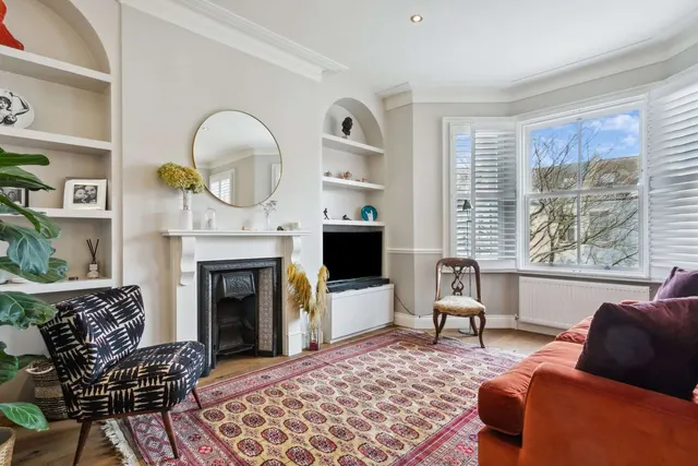 Alderbrook Road, London, SW12, photo 1