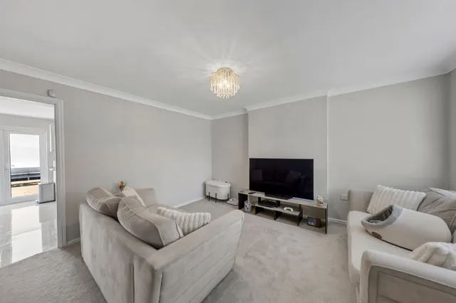 Photo 2 — Levens Close, Warrington, Warrington, WA5 0EU