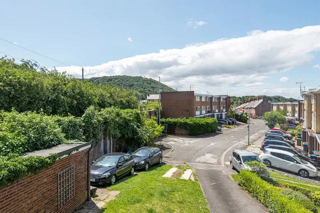 Sandfields, Frodsham, photo 2