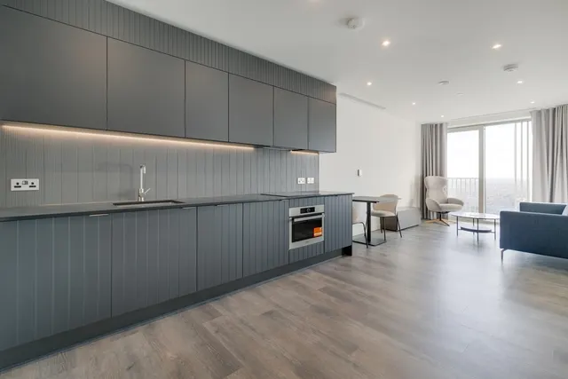 Cherry Park Lane London E20, photo 1