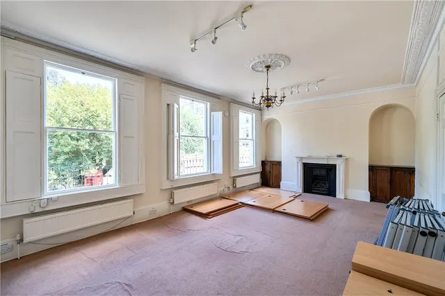 Queens Parade Place, Bath, BA1, photo 3