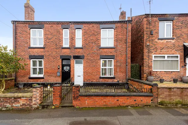 Station Road, Ashton-In-Makerfield, Wigan, Wigan, WN4 0SA, photo 1