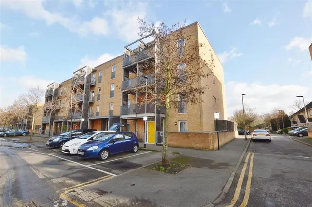 Walton Road, Manor Park, E12, photo 1
