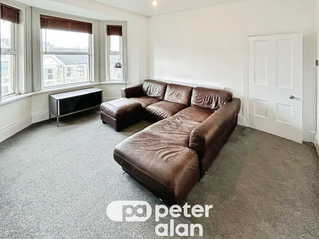 Llanthewy Road, Newport, NP20, photo 2