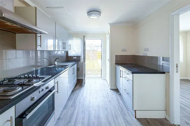 Wick, Littlehampton, BN17, photo 3
