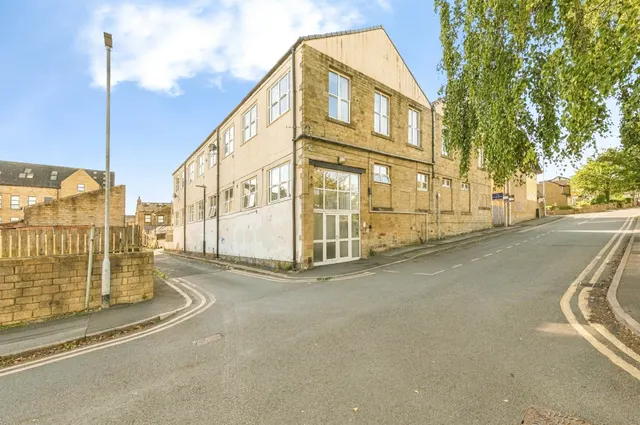 Water Street, Huddersfield, HD1, photo 2
