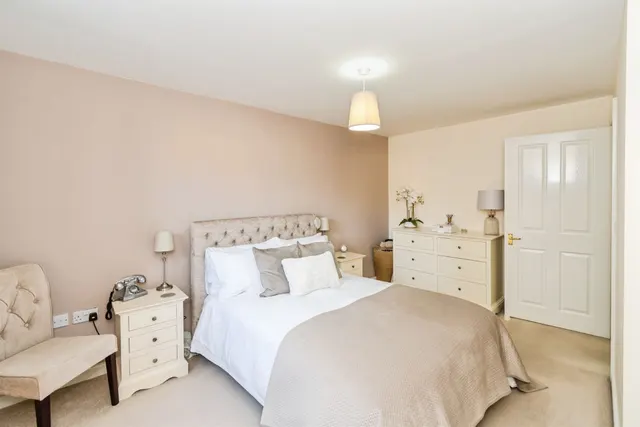 White Star Place, Southampton, photo 1
