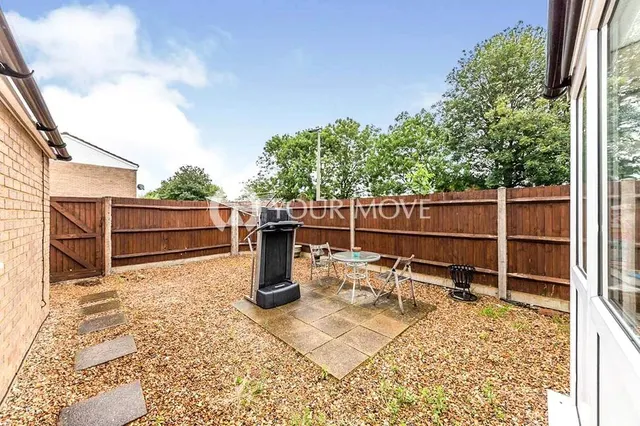Photo 3 — Ripon Road, Stevenage, Hertfordshire, SG1