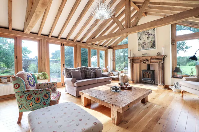 Photo 2 — Hale Oak Road, Weald, Sevenoaks, Kent, TN14 6NQ