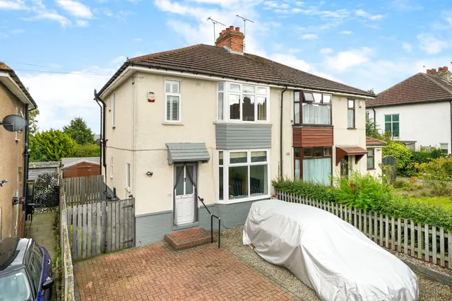 St. Nicholas Road, Harrogate, HG2, photo 1