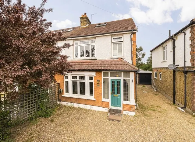 Manor Lane, Sunbury-On-Thames, TW16, photo 1