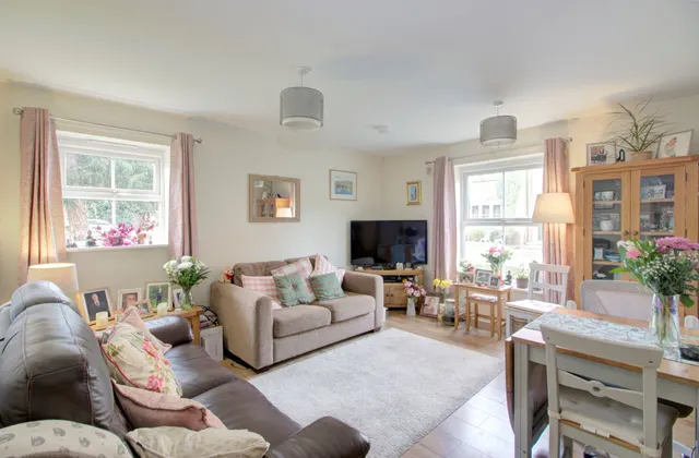 Franklyn Road, Devizes, SN10, photo 2