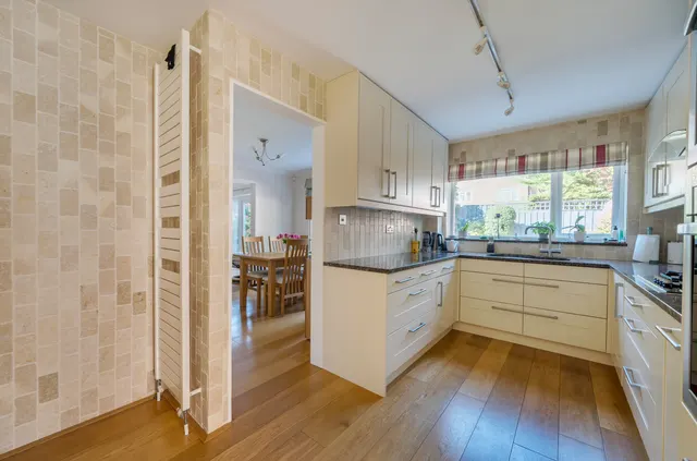Photo 3 — Rowans Close, Farnborough, Hampshire, GU14 9EJ