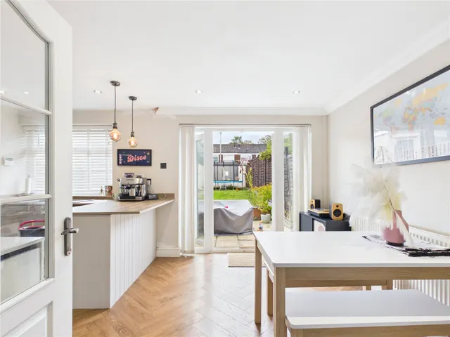 Holcombe, Whitchurch, BS14, photo 1