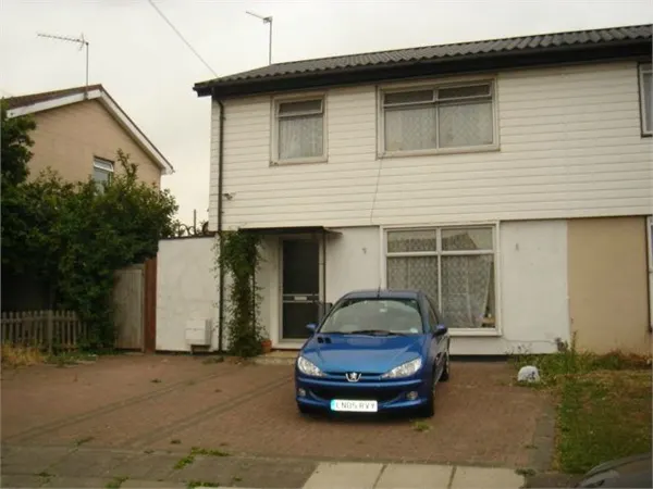 Fisher Close, Greenford, Middlesex, UB6 9UF, photo 1