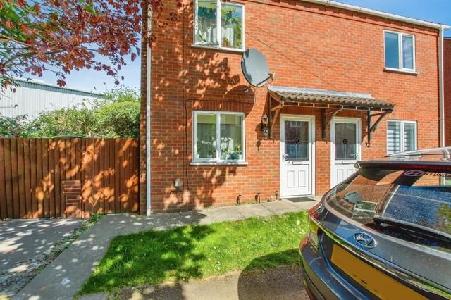 Trafalgar Court, Wisbech, PE13, photo 1
