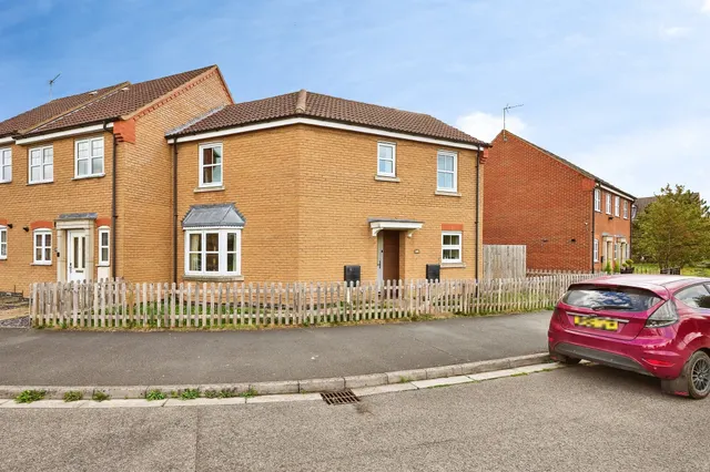 Piccard Drive, Spalding, PE11, photo 1