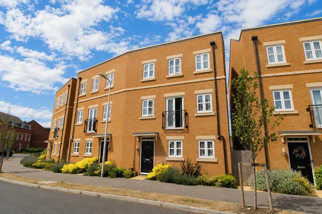 Home Straight, Newbury, RG14, photo 1