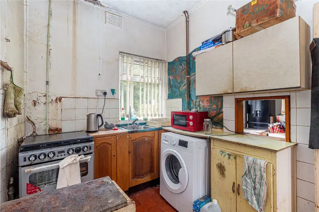 Photo 3 — Robert Road, Birmingham, West Midlands, B20 3RT