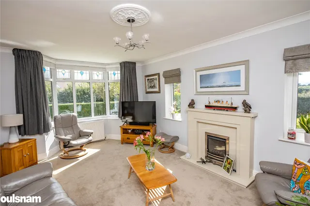 Photo 3 — Mount Road, Fairfield, Bromsgrove, Worcestershire, B61 9LW