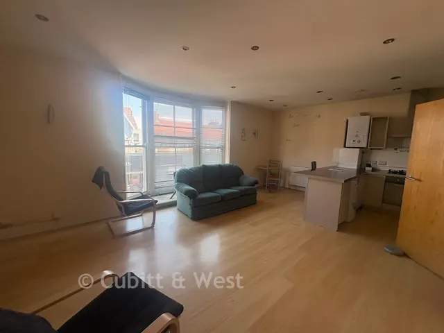 Clarendon Road, Southsea, PO5, photo 3