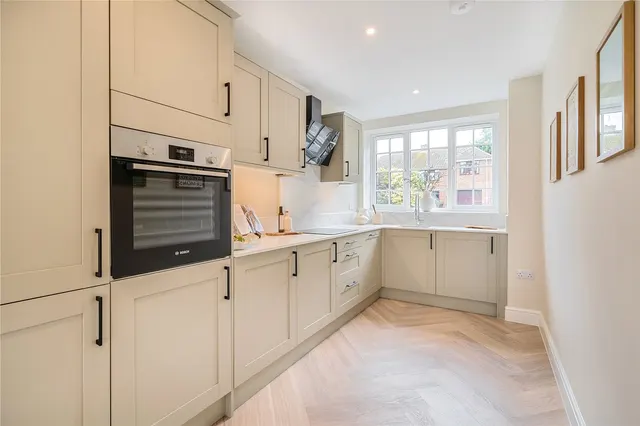 Photo 2 — Park Road, Farnborough, Hampshire, GU14 6LP