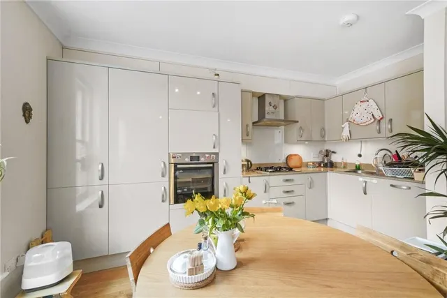 Worple Road Mews, Wimbledon, SW19, photo 2