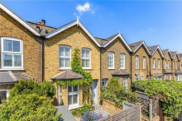 Beverley Cottages, London, SW15, photo 1