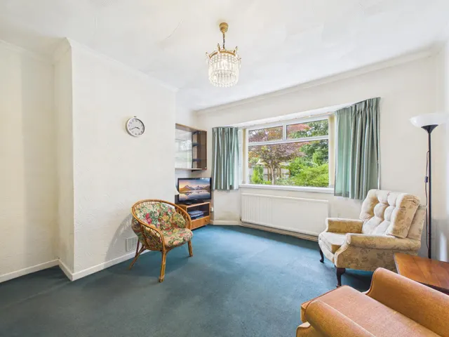 Pantbach Road, Rhiwbina, CF14, photo 3