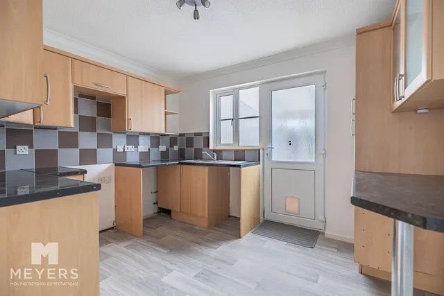 Tarrant Road, Bournemouth, BH9, photo 2