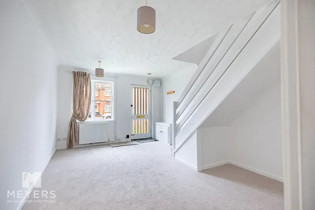 Tarrant Road, Bournemouth, BH9, photo 3