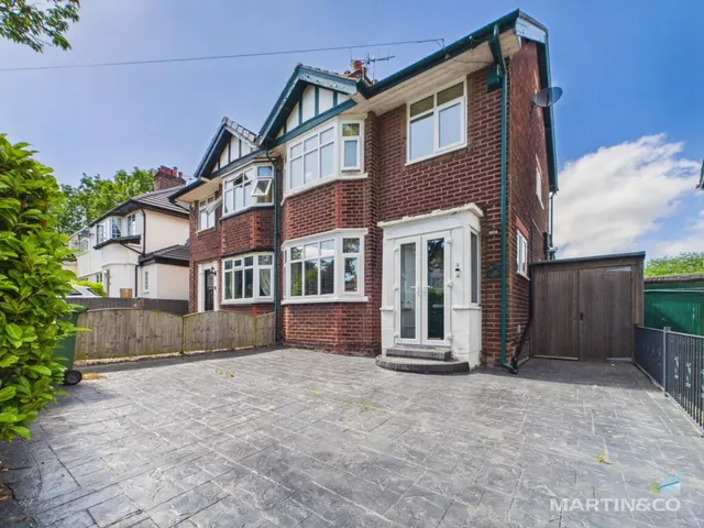 Gorseyville Road, Higher Bebington, photo 1