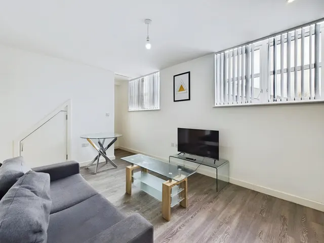 Miry Lane, Wigan, WN3, photo 3