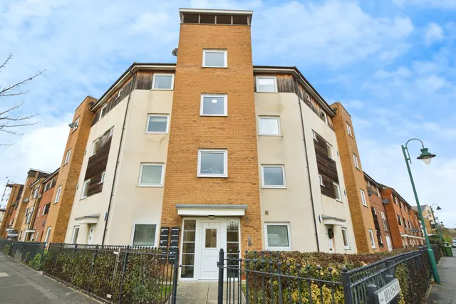 Clayburn Road, Hampton Centre, Peterborough, PE7, photo 1